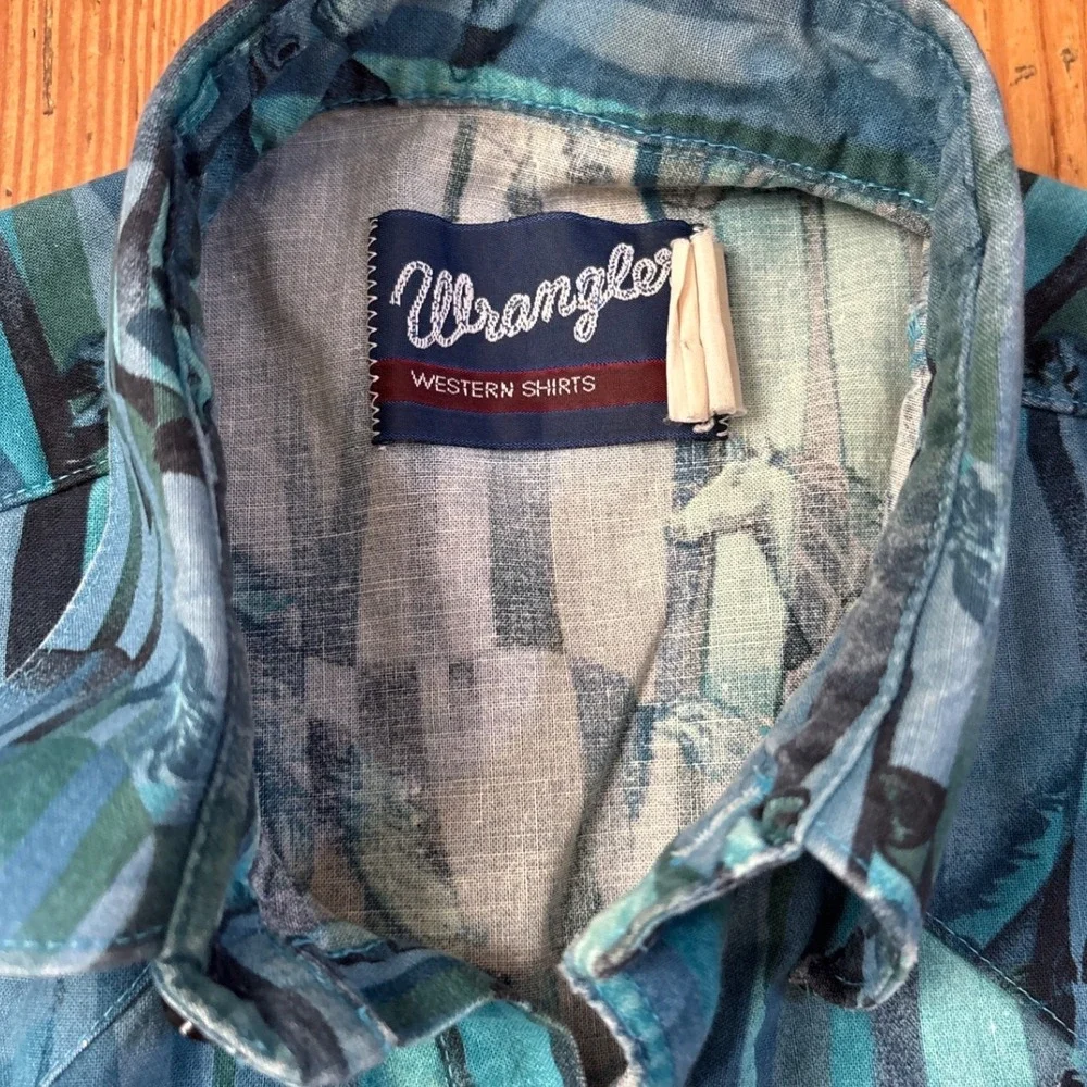 Wrangler Western Shirt Mens Blue Horse Graphic Pearl Snap Vintage Style SIZE M